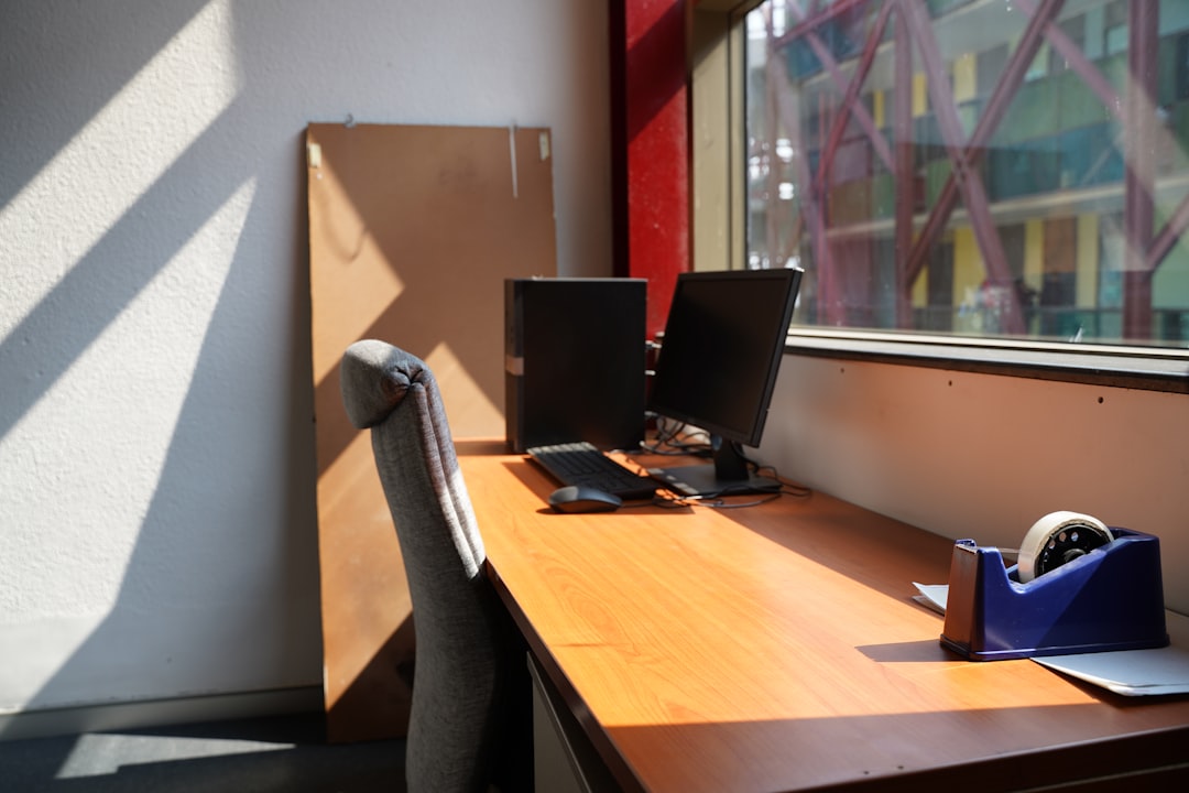 Photo Desk board buddy: - Desk - Board - Buddy